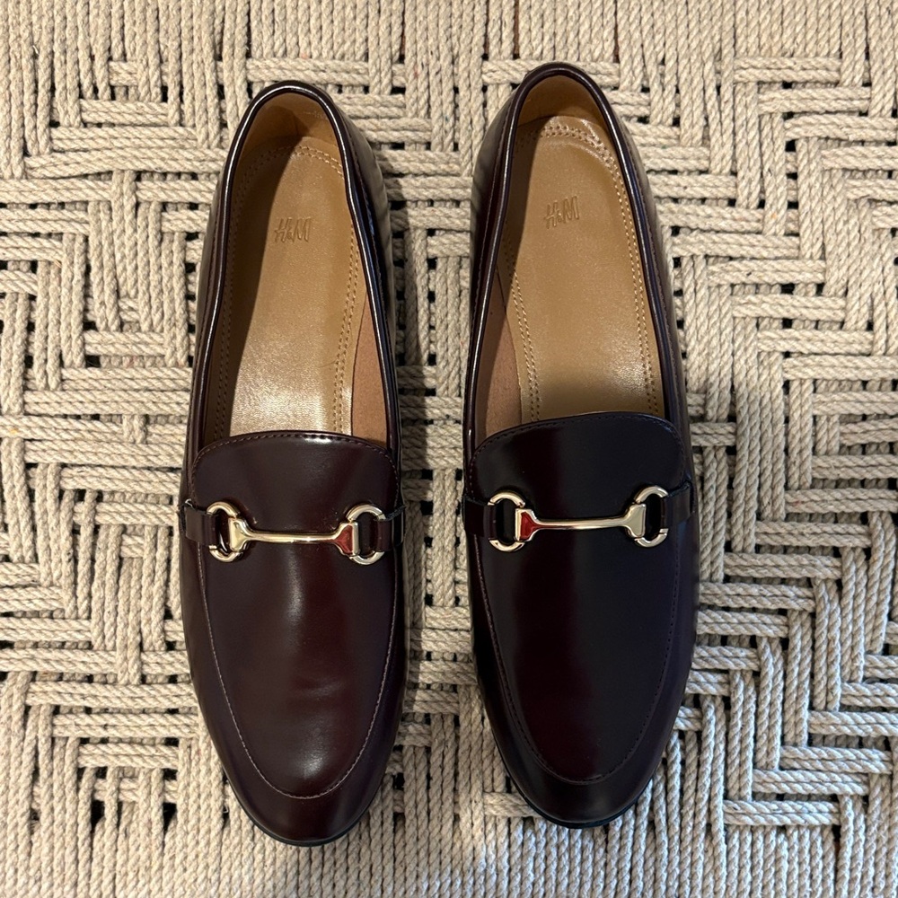 NTW H&M women’s Dark Burgundy Leather Bit Loafers